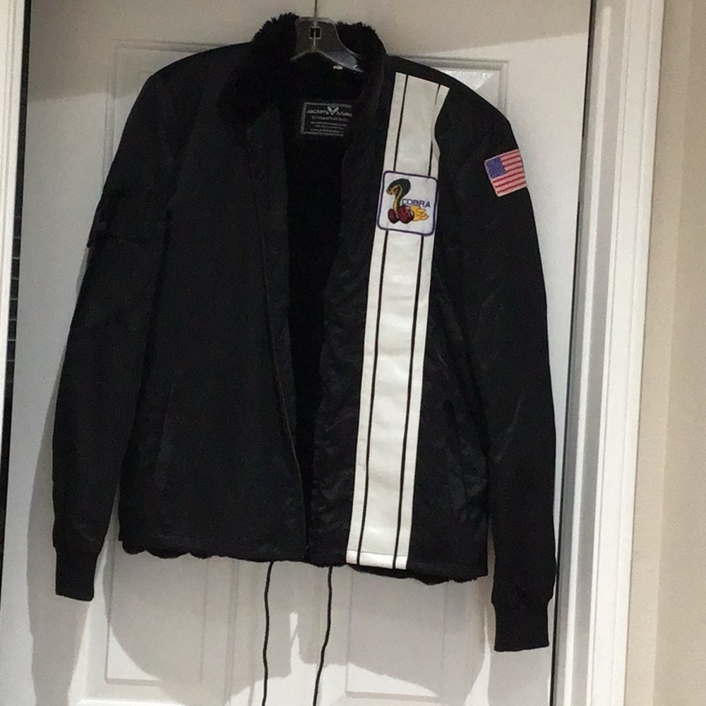 Jackets V Maker Cobra  Navy Jacket and American Flag  NWOT ( Large) but Fit M